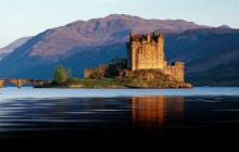 Le château d'Eilean Donan et l'île de Skye